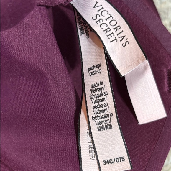 Victoria’s Secret push up bra size 34C - Picture 3 of 4